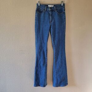 Aritzia Denim Forum The Jane Bootcut Jeans Size 27 Mid Rise Blue Stretch Pockets